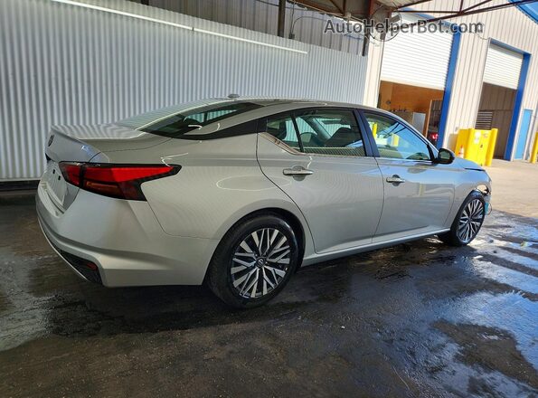 1N4BL4DV6SN387811 2025 NISSAN ALTIMA Silver Rear right