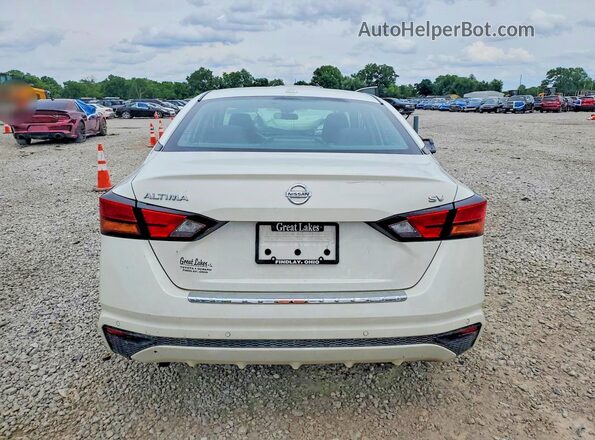 1N4BL4DV7MN330956 2021 NISSAN ALTIMA White უკანა ხედი