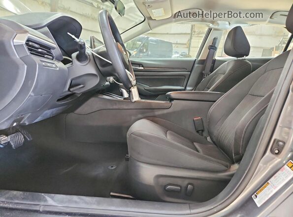 1N4BL4DV7SN404308 2025 NISSAN ALTIMA Gray Front interior view
