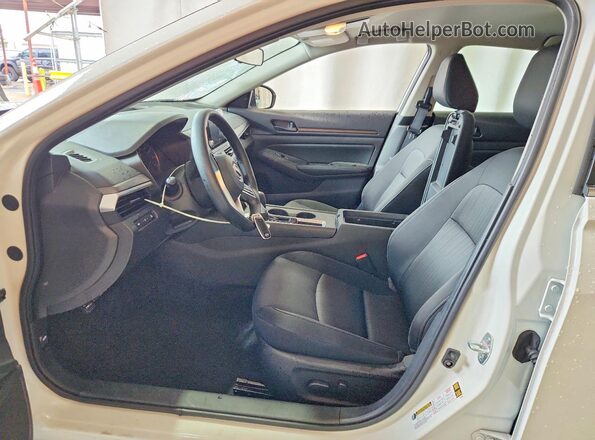 1N4BL4DV7TN308101 2026 NISSAN ALTIMA White 