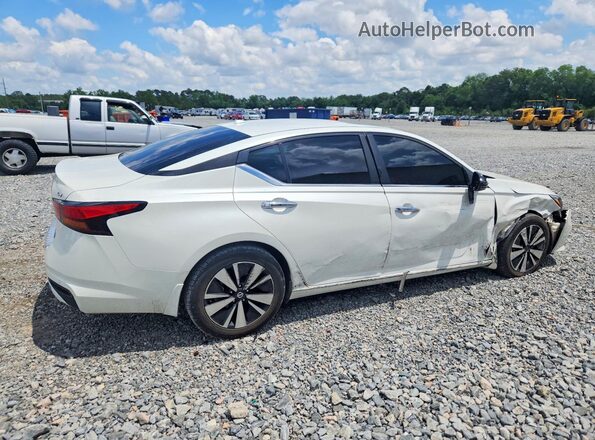1N4BL4DV8MN314992 2021 NISSAN ALTIMA White Rear right