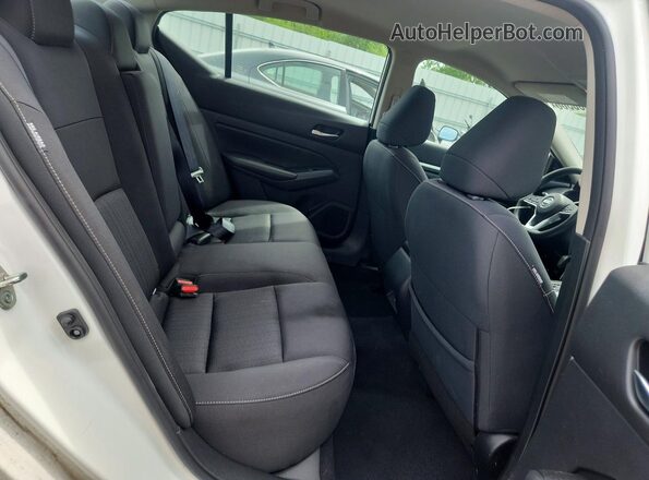 1N4BL4DV8NN377575 2022 NISSAN ALTIMA White Вид задніх сидінь