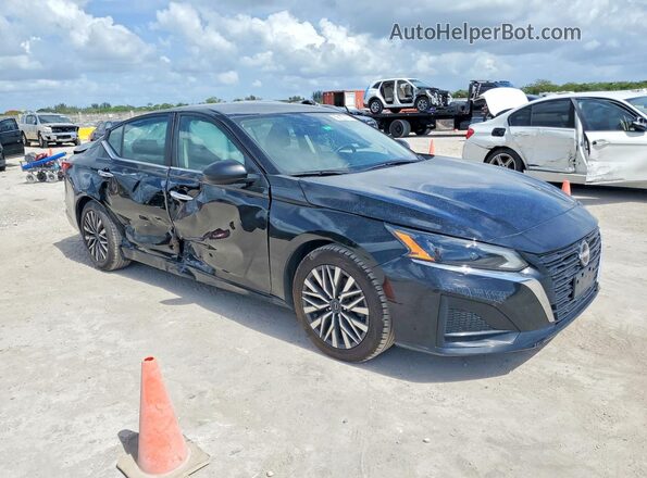 1N4BL4DV8RN305426 2024 NISSAN ALTIMA Black Передня права чверть