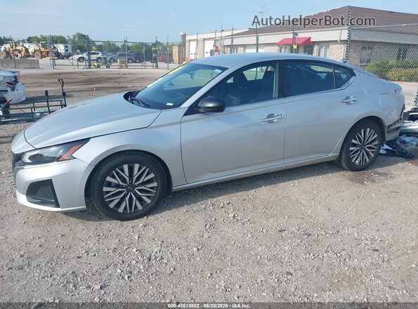 1N4BL4DV8RN347630 2024 NISSAN ALTIMA Серый Передняя левая четверть