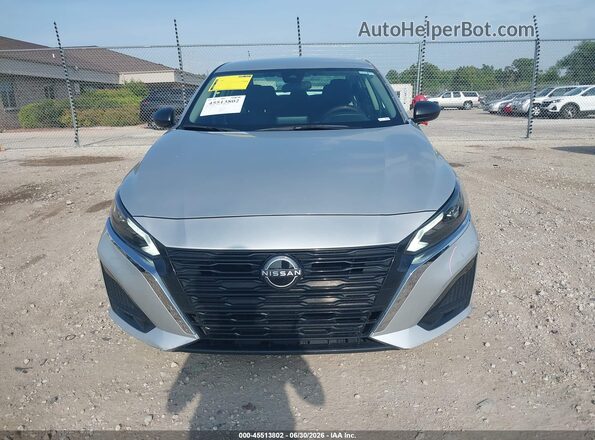 1N4BL4DV8RN347630 2024 NISSAN ALTIMA Серый Вид задней части салона