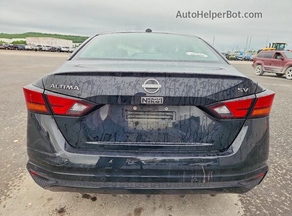 1N4BL4DV8RN378554 2024 NISSAN ALTIMA Черный Вид сзади