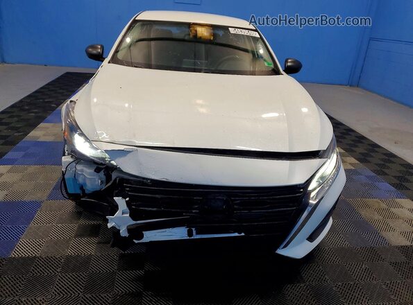 1N4BL4DV8RN433388 2024 NISSAN ALTIMA White Front view