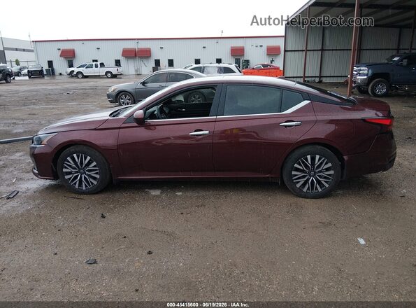1N4BL4DV8RN434802 2024 NISSAN ALTIMA Бордовый Вид задней части салона