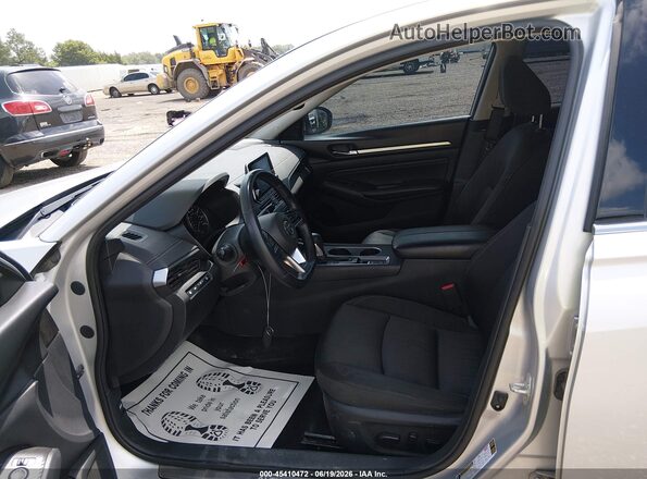 1N4BL4DV9KC124580 2019 NISSAN ALTIMA Silver Front interior view