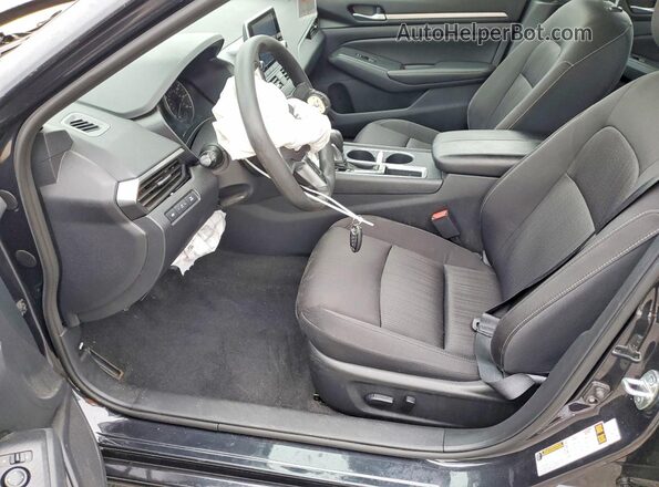 1N4BL4DV9NN406422 2022 NISSAN ALTIMA Charcoal Front interior view