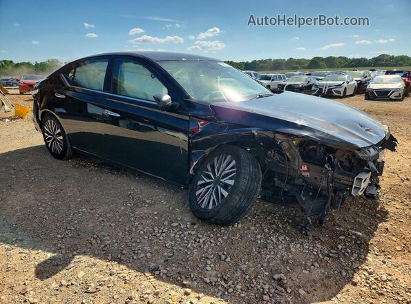 1N4BL4DV9RN305869 2024 NISSAN ALTIMA Black Przód prawy