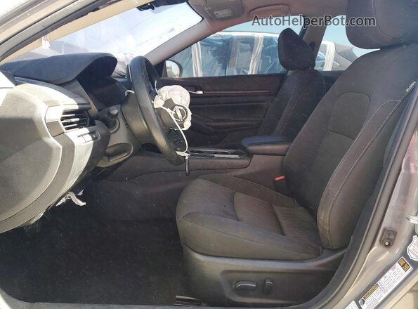 1N4BL4DV9RN383049 2024 NISSAN ALTIMA Gray Widok wnętrza z przodu