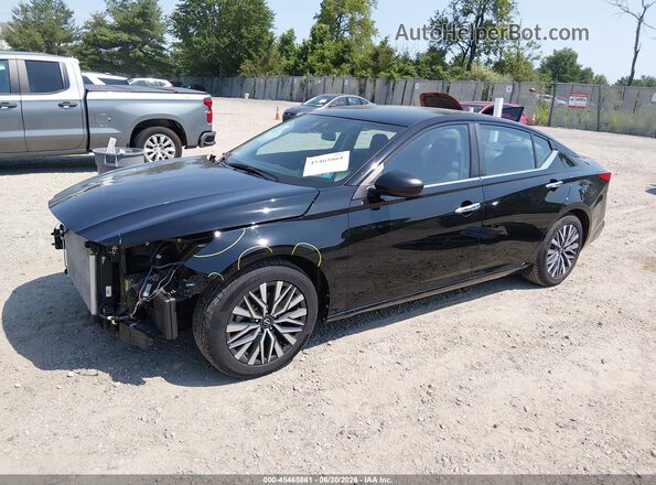 1N4BL4DV9SN369318 2025 NISSAN ALTIMA Black Առջևի ձախ երեք քառորդ տեսարան