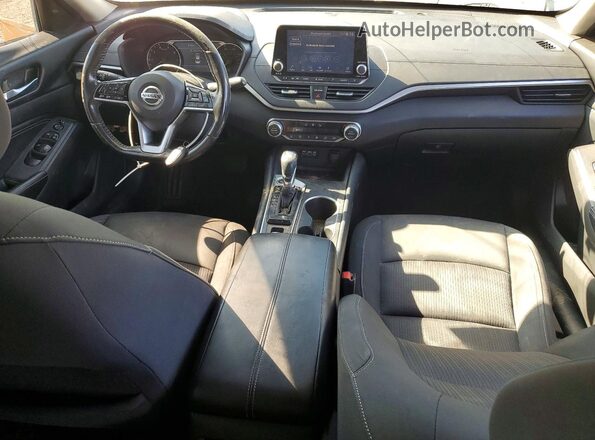 1N4BL4DVXKC124538 2019 NISSAN ALTIMA Gray Dashboard view