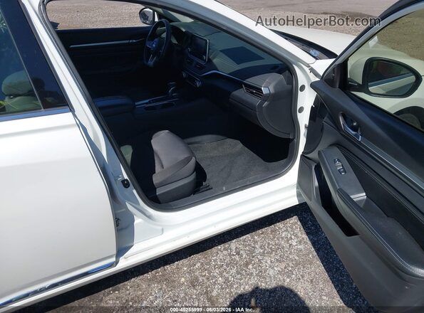 1N4BL4DVXKC142585 2019 NISSAN ALTIMA White წინა სალონის ხედი