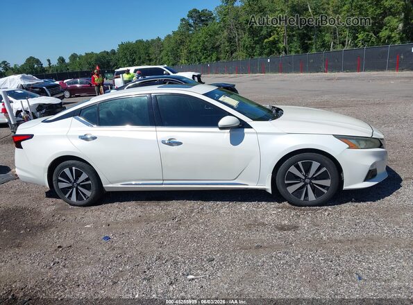 1N4BL4DVXKC142585 2019 NISSAN ALTIMA White სალონის 360-გრადუსიანი ხედი