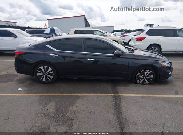 1N4BL4DVXMN380167 2021 NISSAN ALTIMA Gray Widok wnętrza z tyłu