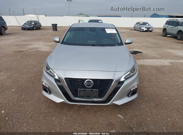 1N4BL4DVXNN331102 2022 NISSAN ALTIMA Silver Widok zestawu wskaźników