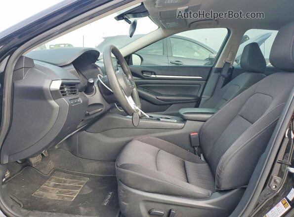 1N4BL4DVXNN405960 2022 NISSAN ALTIMA Черный Вид салона спереди