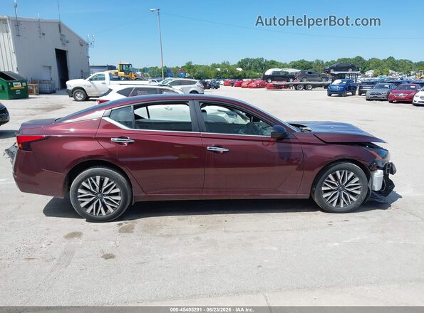 1N4BL4DVXRN358046 2024 NISSAN ALTIMA Burgundy Вид щитка приладів