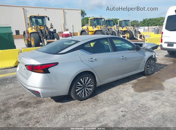 1N4BL4DVXSN377668 2025 NISSAN ALTIMA Silver Tył prawy