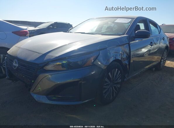 1N4BL4DW5TN304525 2026 NISSAN ALTIMA Gray Առջևի ձախ երեք քառորդ տեսարան