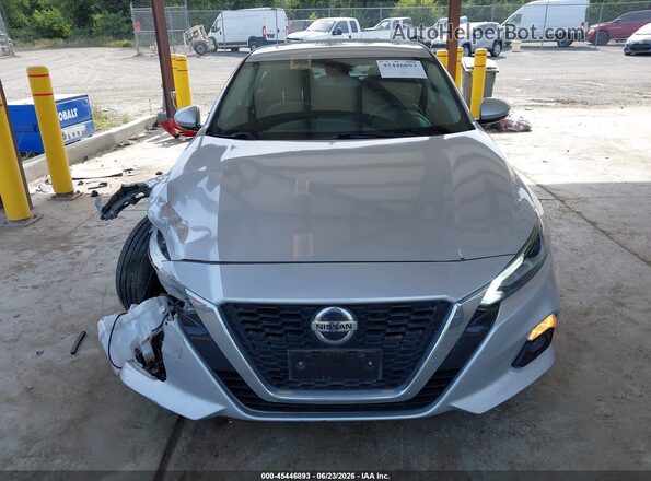 1N4BL4DW8LC218010 2020 NISSAN ALTIMA Silver Սալոնի հետևի տեսք