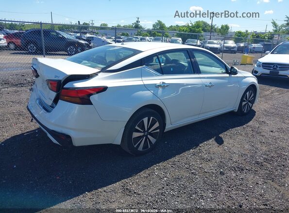 1N4BL4DW9LC263909 2020 NISSAN ALTIMA White Tył prawy