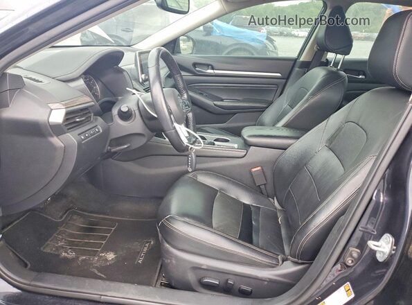 1N4BL4EV0KC244279 2019 NISSAN ALTIMA Blue Front interior view