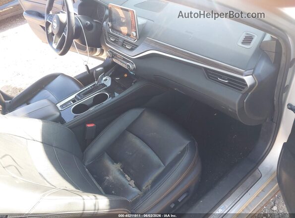 1N4BL4EV0LN322159 2020 NISSAN ALTIMA Silver Front interior view