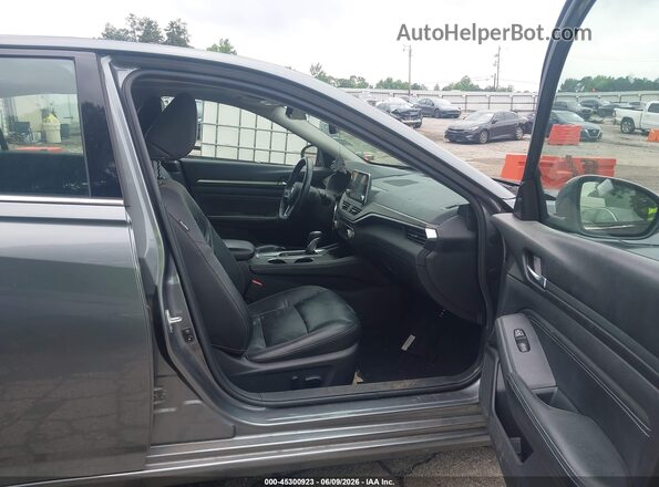 1N4BL4EV1KC197733 2019 NISSAN ALTIMA Gray Widok wnętrza z przodu