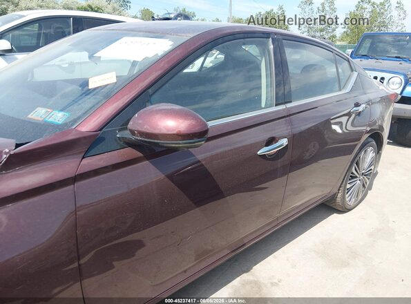1N4BL4EV1SN305837 2025 NISSAN ALTIMA Burgundy Панорамний вид салону 360°