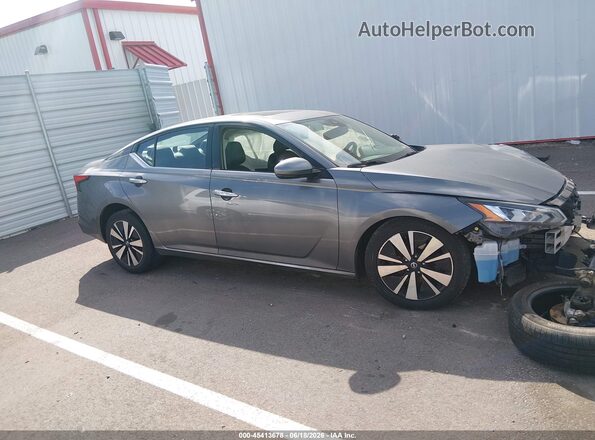 1N4BL4EV2KC159931 2019 NISSAN ALTIMA Gray Rear interior view
