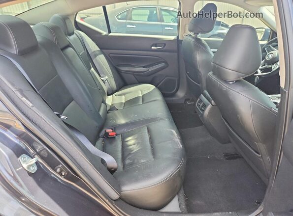 1N4BL4EV3KC165902 2019 NISSAN ALTIMA Gray Rear seats view