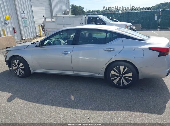 1N4BL4EV6KC105676 2019 NISSAN ALTIMA Silver 