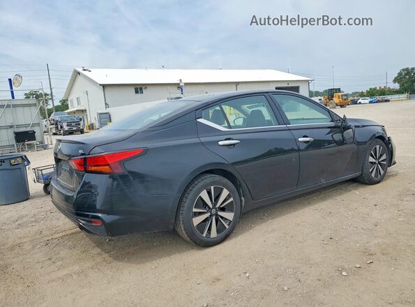 1N4BL4EV6KC192222 2019 NISSAN ALTIMA Черный Задняя правая четверть