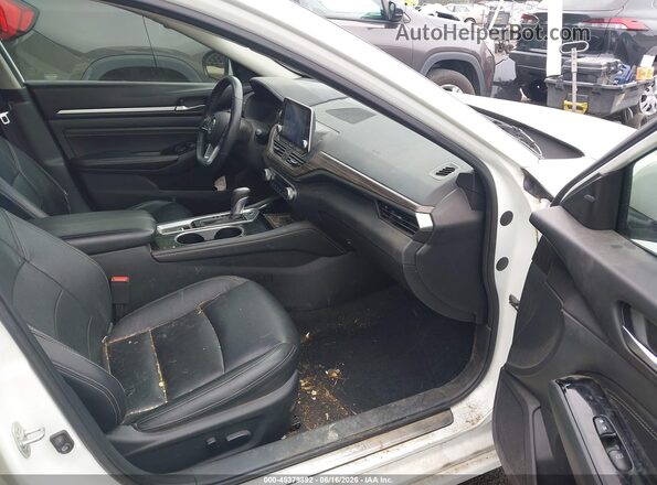 1N4BL4EV6MN344765 2021 NISSAN ALTIMA White Widok wnętrza z przodu