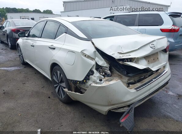 1N4BL4EV6MN344765 2021 NISSAN ALTIMA White Widok z przodu
