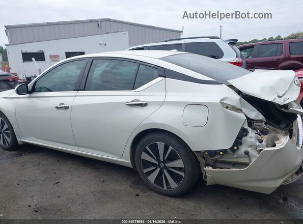 1N4BL4EV6MN344765 2021 NISSAN ALTIMA White Widok wnętrza 360 stopni