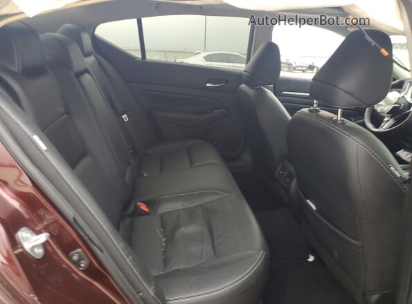 1N4BL4EV6PN418299 2023 NISSAN ALTIMA Burgundy Вид задніх сидінь