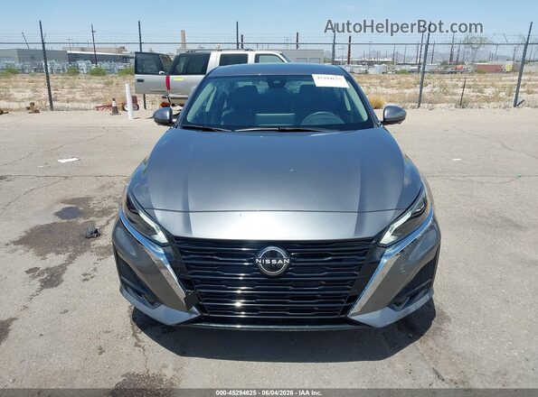 1N4BL4EV6RN359614 2024 NISSAN ALTIMA Gray Widok zestawu wskaźników