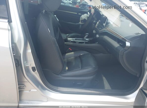 1N4BL4EV7LC144813 2020 NISSAN ALTIMA Silver წინა სალონის ხედი