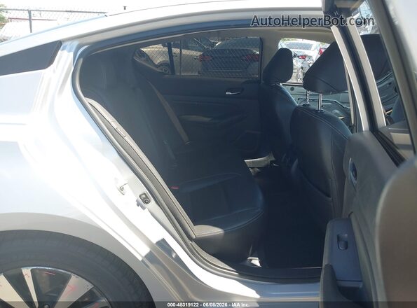 1N4BL4EV8KC201695 2019 NISSAN ALTIMA Silver Widok naklejki z numerem VIN