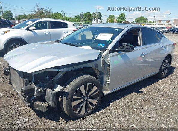 1N4BL4EV8KC201695 2019 NISSAN ALTIMA Silver Widok z przodu