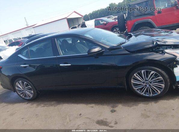 1N4BL4EV8SN419740 2025 NISSAN ALTIMA Черный Вид задней части салона