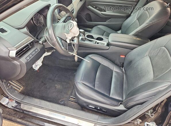 1N4BL4EW3RN371356 2024 NISSAN ALTIMA Black Вид салону спереду