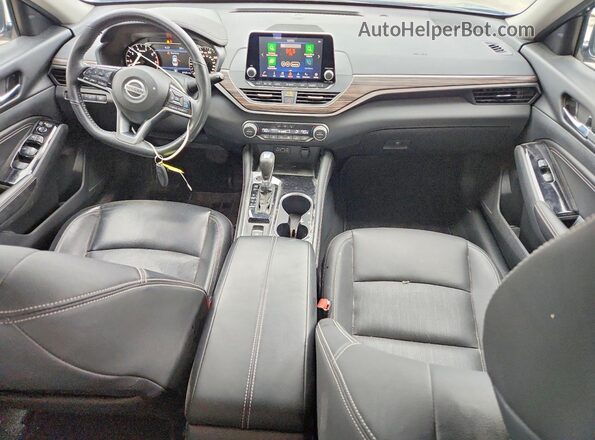1N4BL4EW6MN338005 2021 NISSAN ALTIMA Silver Vista del salpicadero