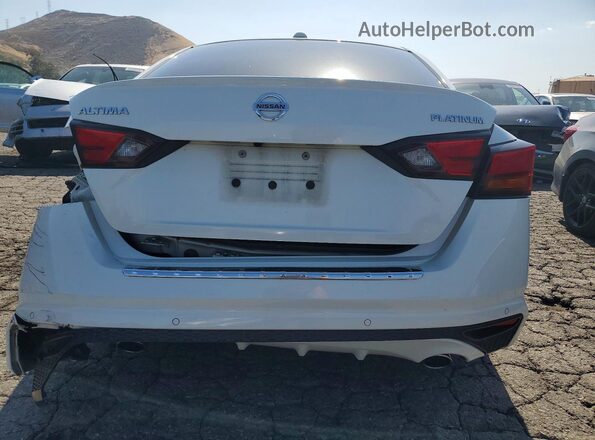 1N4BL4FV5LN301970 2020 NISSAN ALTIMA White Widok z tyłu