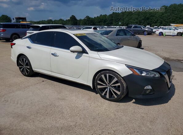 1N4BL4FV9LN303642 2020 NISSAN ALTIMA White Przód prawy