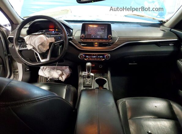 1N4BL4FW2MN312404 2021 NISSAN ALTIMA Silver წინა პანელის ხედი